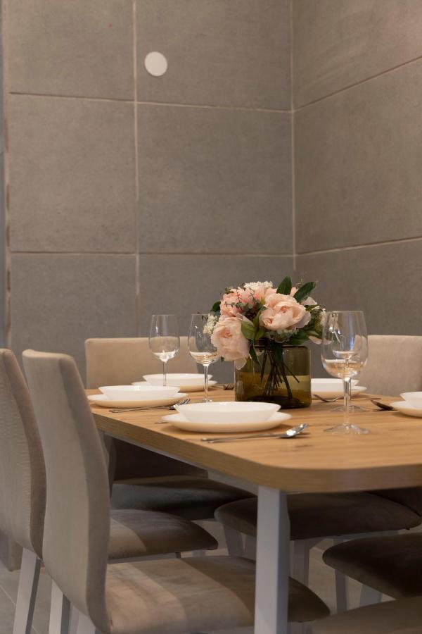 Luxurious & Spacious Central Residence With Balcony Βουδαπέστη Εξωτερικό φωτογραφία