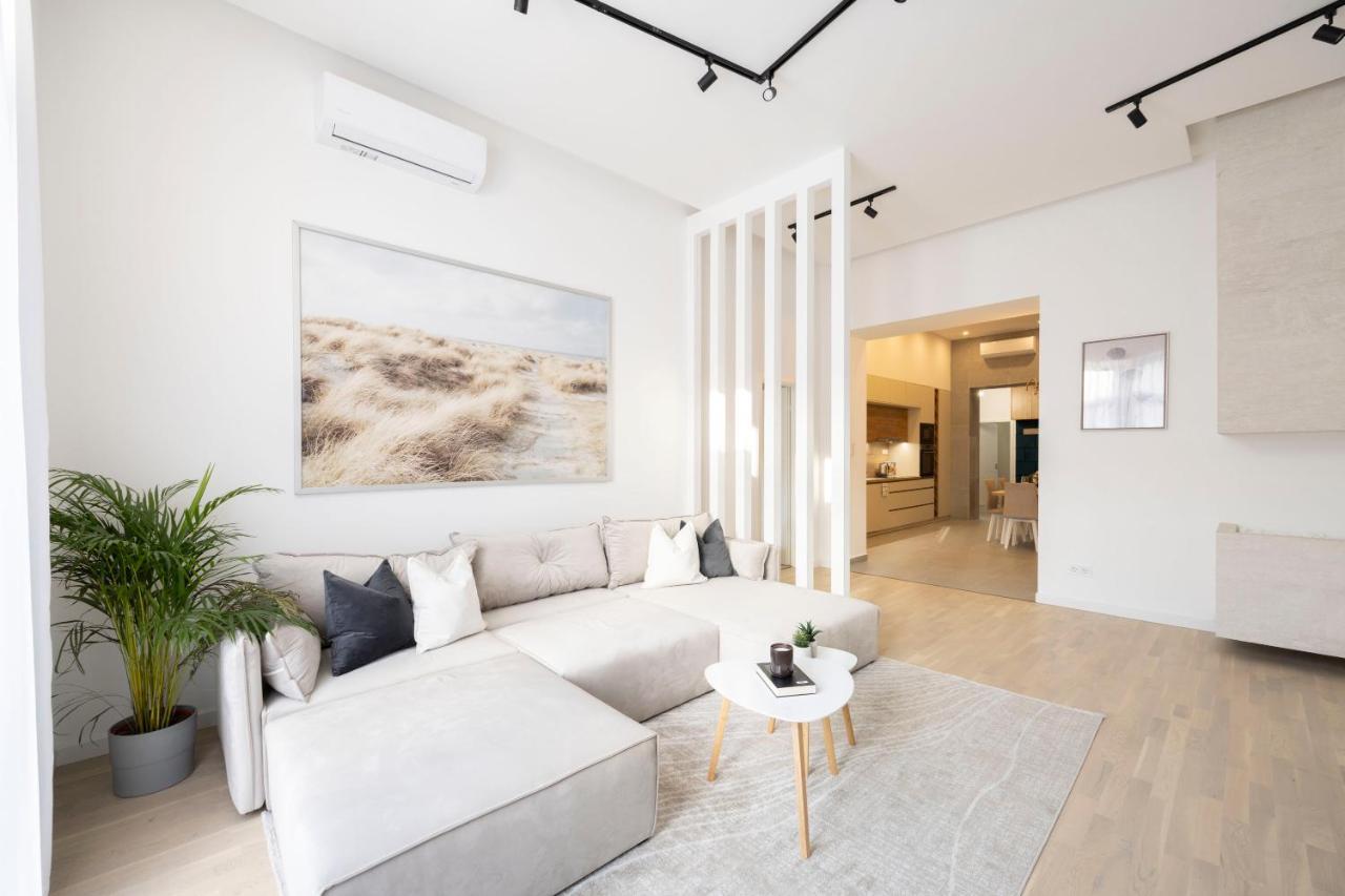 Luxurious & Spacious Central Residence With Balcony Βουδαπέστη Εξωτερικό φωτογραφία